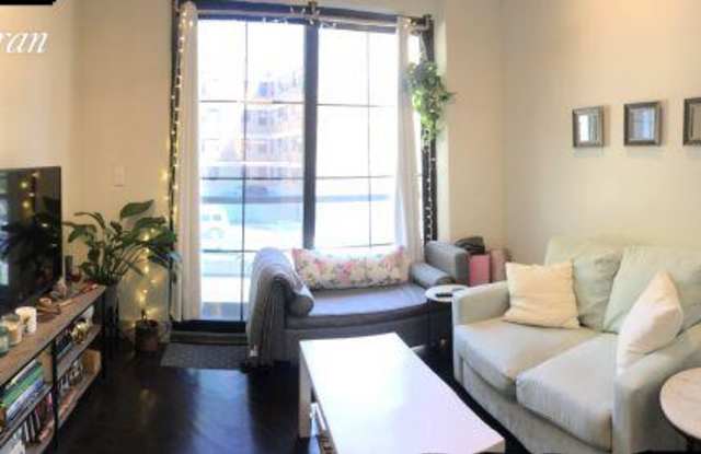 102 Scholes Street - 102 Scholes Street, Brooklyn, NY 11206