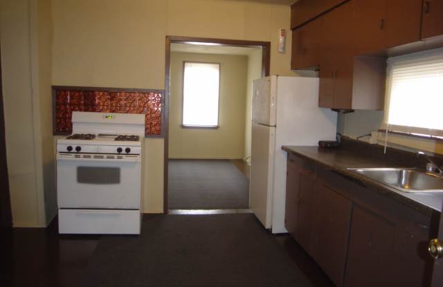 2712 Webber Gallery 2