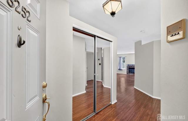 3252 Cypress Court Gallery 2