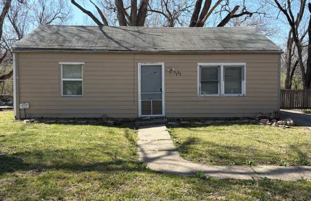 2 bed 1 bath house! photos photos