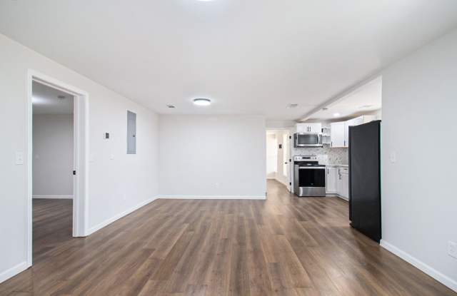 4007 Moore Creek Drive Gallery 3