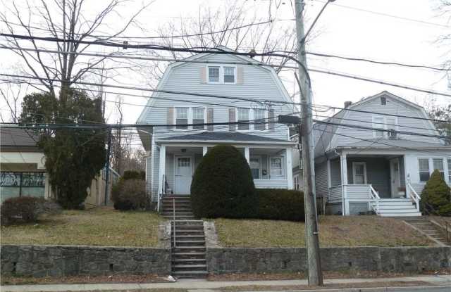 70 Theodore Fremd Avenue unit: 2 photos photos