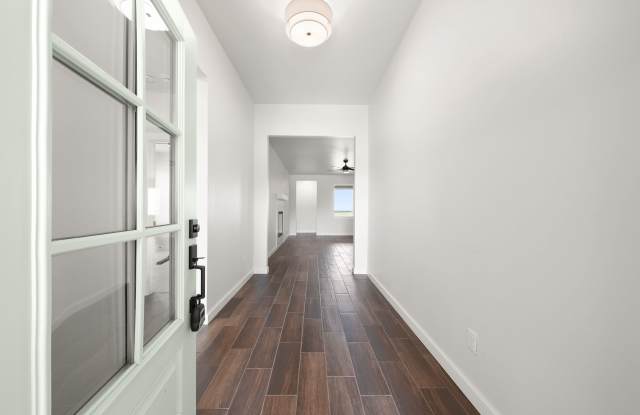 1310 Copper Ridge Circle Gallery 4