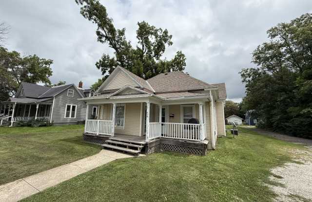 715 North Mulberry Street photos photos