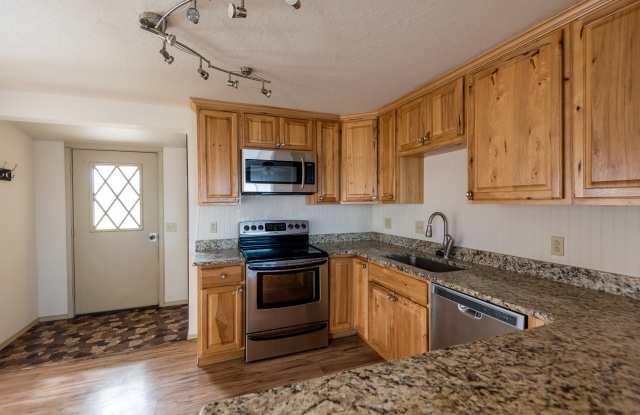 2296 Northeast 16th Street - 2296 Northeast 16th Street, Payette County, ID 83619