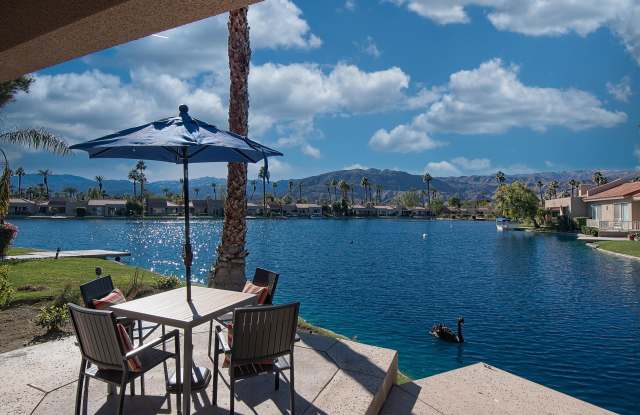 125 Lakeshore Drive photos photos