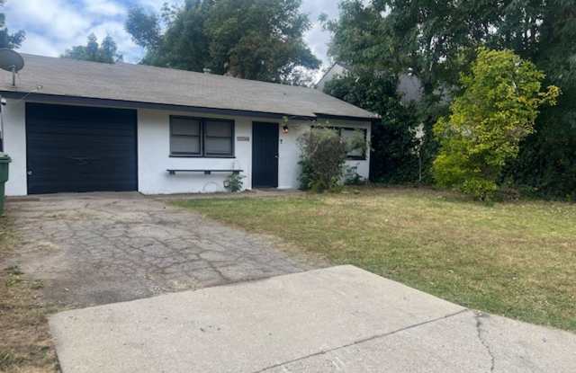 Charming, Updated 2 Bedroom, 1 Bathroom Mission Hills Home (Main House) For Lease with Pool! - 15544 Romar Street, Los Angeles, CA 91345