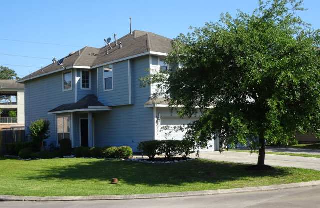 3234 Palston Bend Ln - 3234 Palston Bend Lane, Harris County, TX 77014
