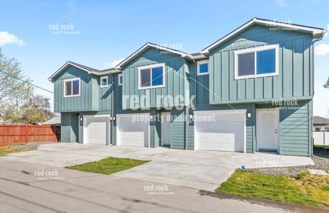 7113 East Pacific Way - 3 photos photos