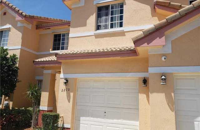 2270 SW 87th Way - 2270 Southwest 87th Way, Miramar, FL 33025