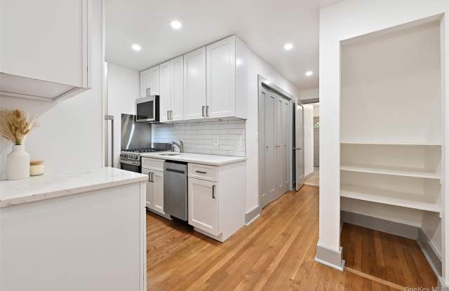 5823 Fieldston Road photos photos