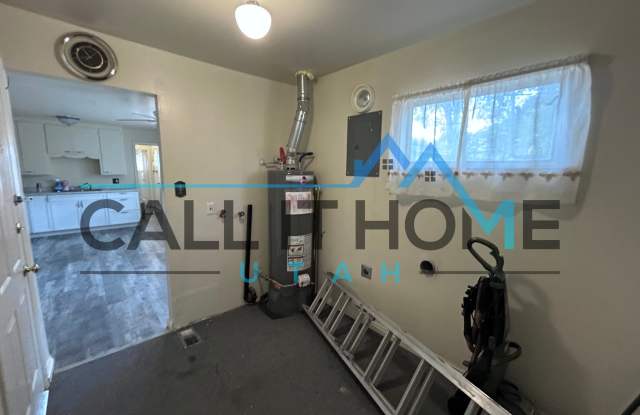 5015 Hoopes Street Gallery 4