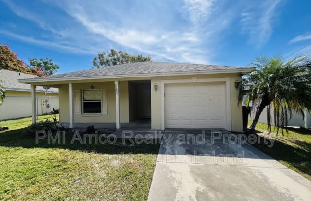 1203 Northeast 5th Street - 1203 Northeast 5th Street, Mulberry, FL 33860