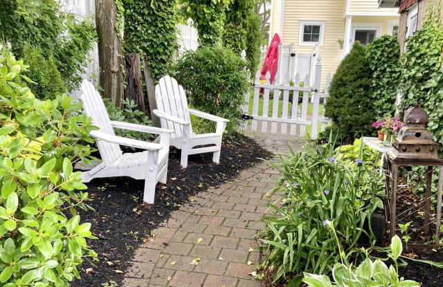 435 Lincoln Lane photos photos