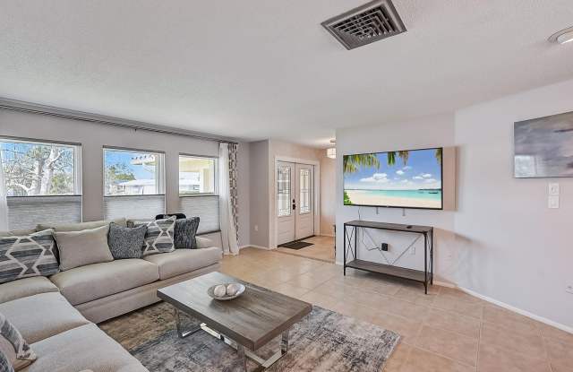 10 Stone Mountain Boulevard photos photos