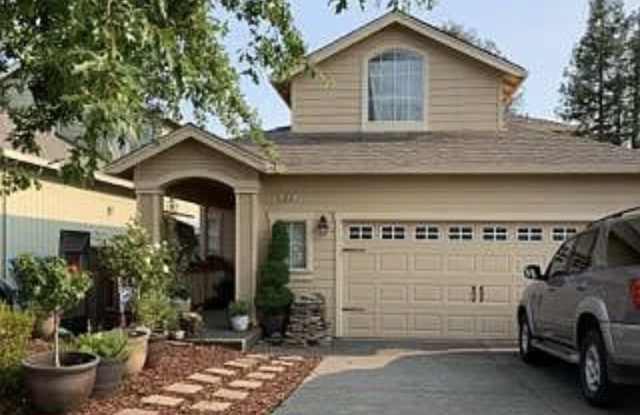 5670 Raters Drive - 5670 Raters Drive, Santa Rosa, CA 95409