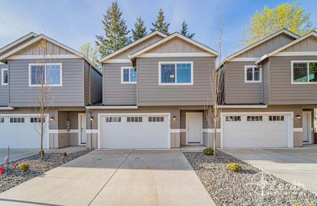 4712 NE 37th Court photos photos