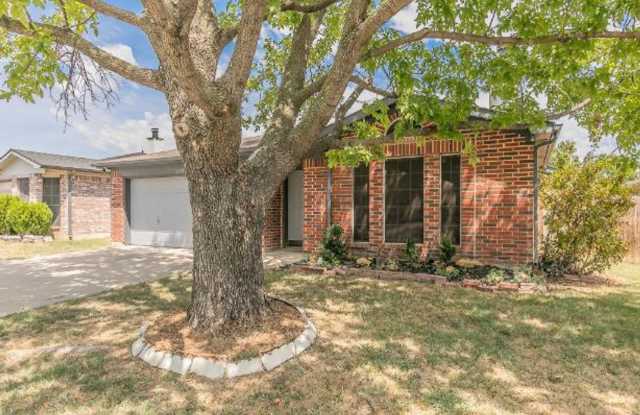 8124 Spruce Valley Drive, Fort Worth TX 76137 - 8124 Spruce Valley Drive, Fort Worth, TX 76137