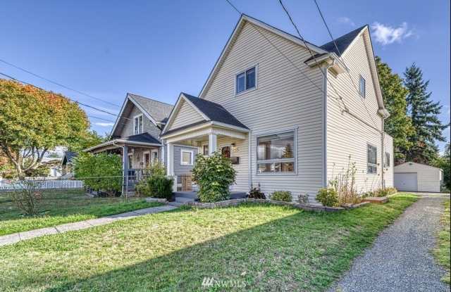 Classic Tacoma Home Gallery 1