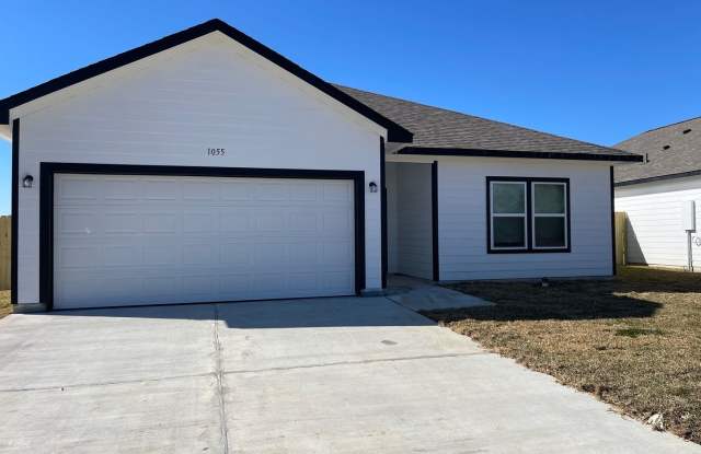 COMING SOON! 1055 County Rd 5736**Ask about our NO SECURITY DEPOSIT option!** - 1055 Road 5736, Liberty County, TX 77327