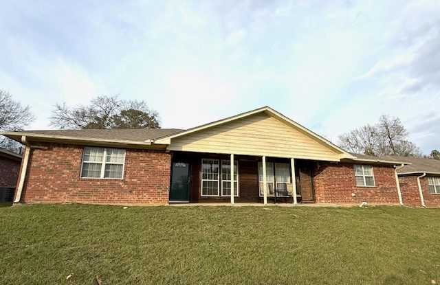 908 Andrews St photos photos