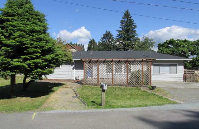 3 Bedroom House in Burlington photos photos