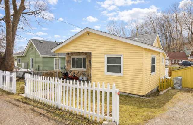 784 Porteous Drive Gallery 1