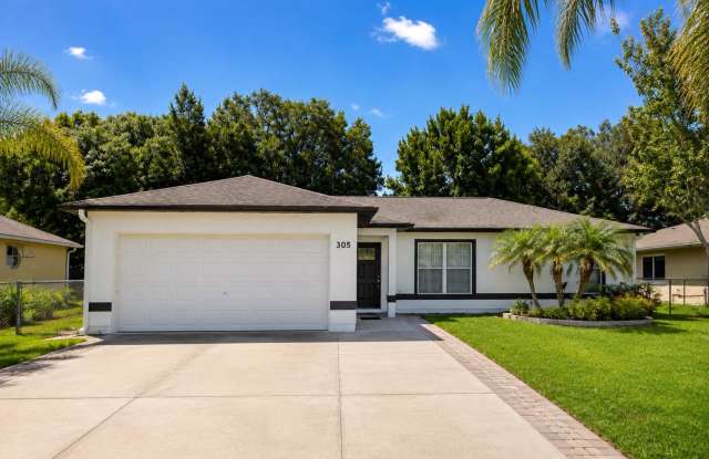 Move-In Ready 3-Bedroom Home in Kissimmee | Tile Floors Throughout & Pet Friendly! photos photos