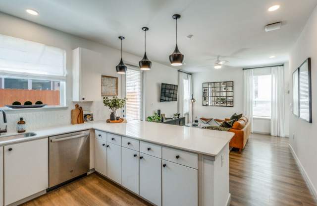Villas at Creekside Gallery 3