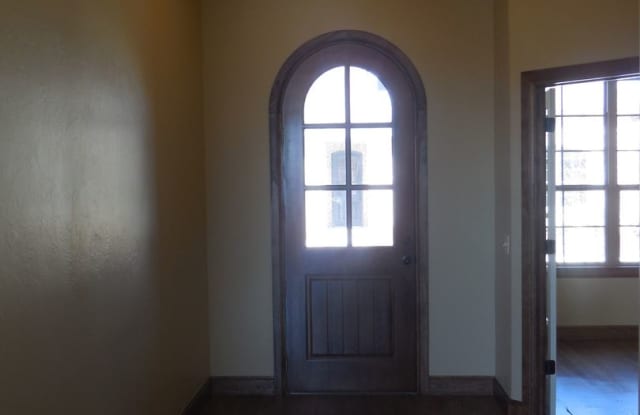 3408 Enclave Lane Gallery 3