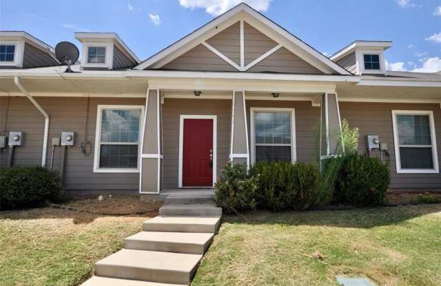 1142 Newcastle Drive - 1142 Newcastle Drive, Weatherford, TX 76086