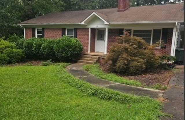 305 Augusta Road photos photos