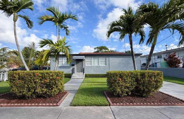 3131 SW 2nd St photos photos 3131 SW 2nd St photos photos