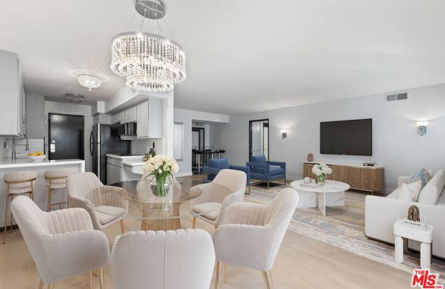 1121 N Olive Dr unit: 209 photos photos