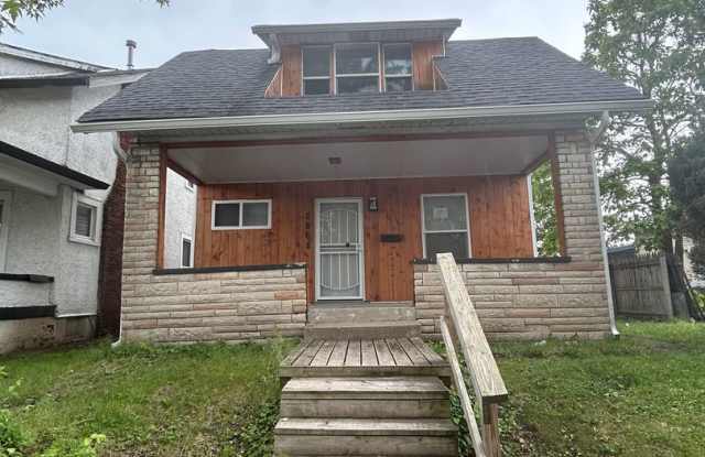 Newly Renovated 3 bedroom, 2 Bath home in Crown Hill Neighborhood photos photos