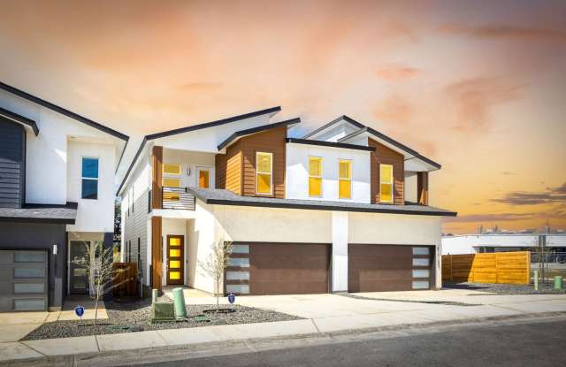 Brand New 3/2.5 Townhome photos photos