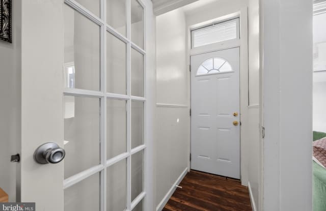 1829 MCCLELLAN Street Gallery 4