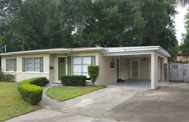 2411 DOLPHIN AVE - 2411 Dolphin Avenue, Jacksonville, FL 32218