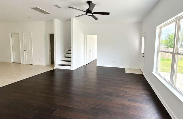 4405 Elderberry Street Gallery 3