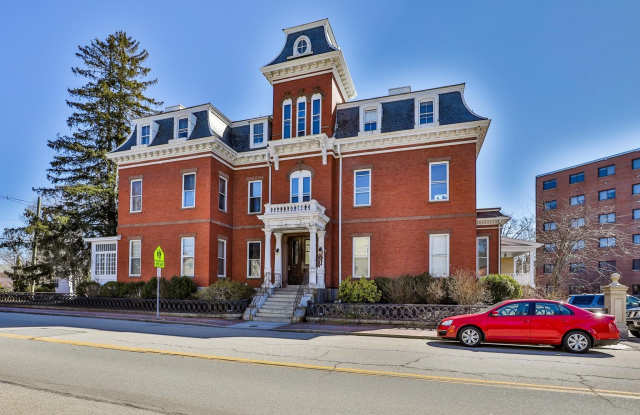 241 Middle Street photos photos