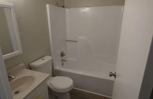 Two-bedroom Duplex in Gallatin Gallery 4