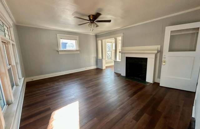 BRIGHT 2 BED / 1 BATH APARTMENT Gallery 4