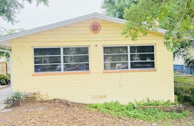 212 Glenview Boulevard - 212 Glenview Boulevard, Daytona Beach, FL 32118