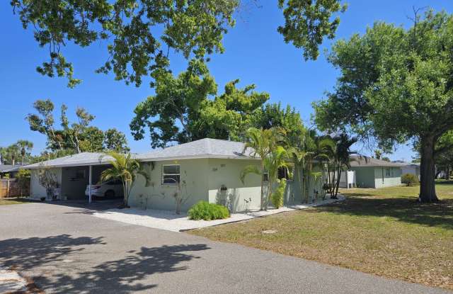 Annual Unfurnished 2 Bedroom 2 Bathroom Duplex with a Carport on Venice Island! photos photos