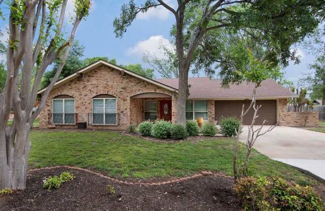 1903  Westwood LN - 1903 Westwood Lane, Georgetown, TX 78628