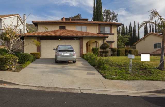 17021 Timber Ridge Drive Gallery 3
