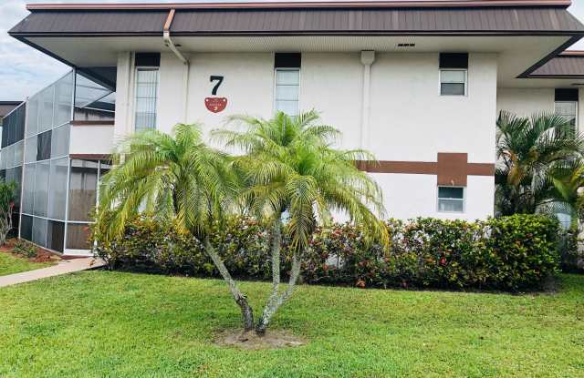 7 Greenway Village Drive N photos photos
