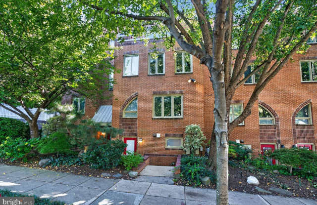 3309 19TH Street NW Gallery 1