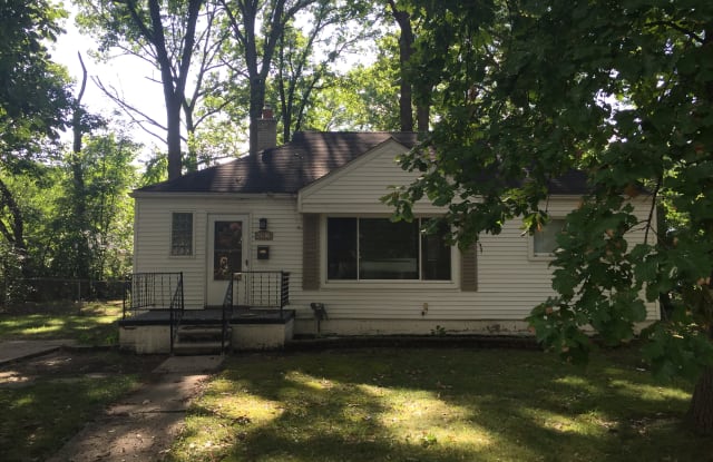 21201 Westhampton St - 21201 Westhampton Street, Oak Park, MI 48237