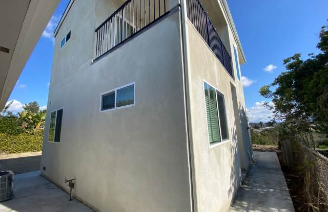 Recently Built!! 4BD/2BA, Great Views!! Gallery 3